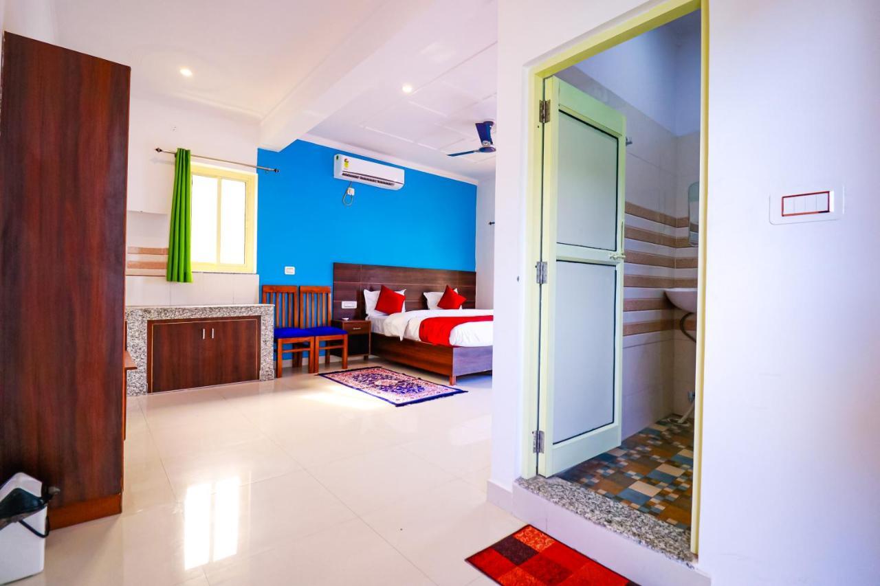 Manzil Hostel Rishīkesh Esterno foto