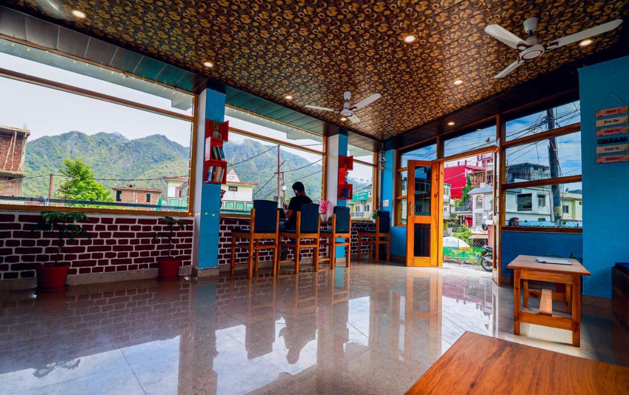 Manzil Hostel Rishīkesh Esterno foto