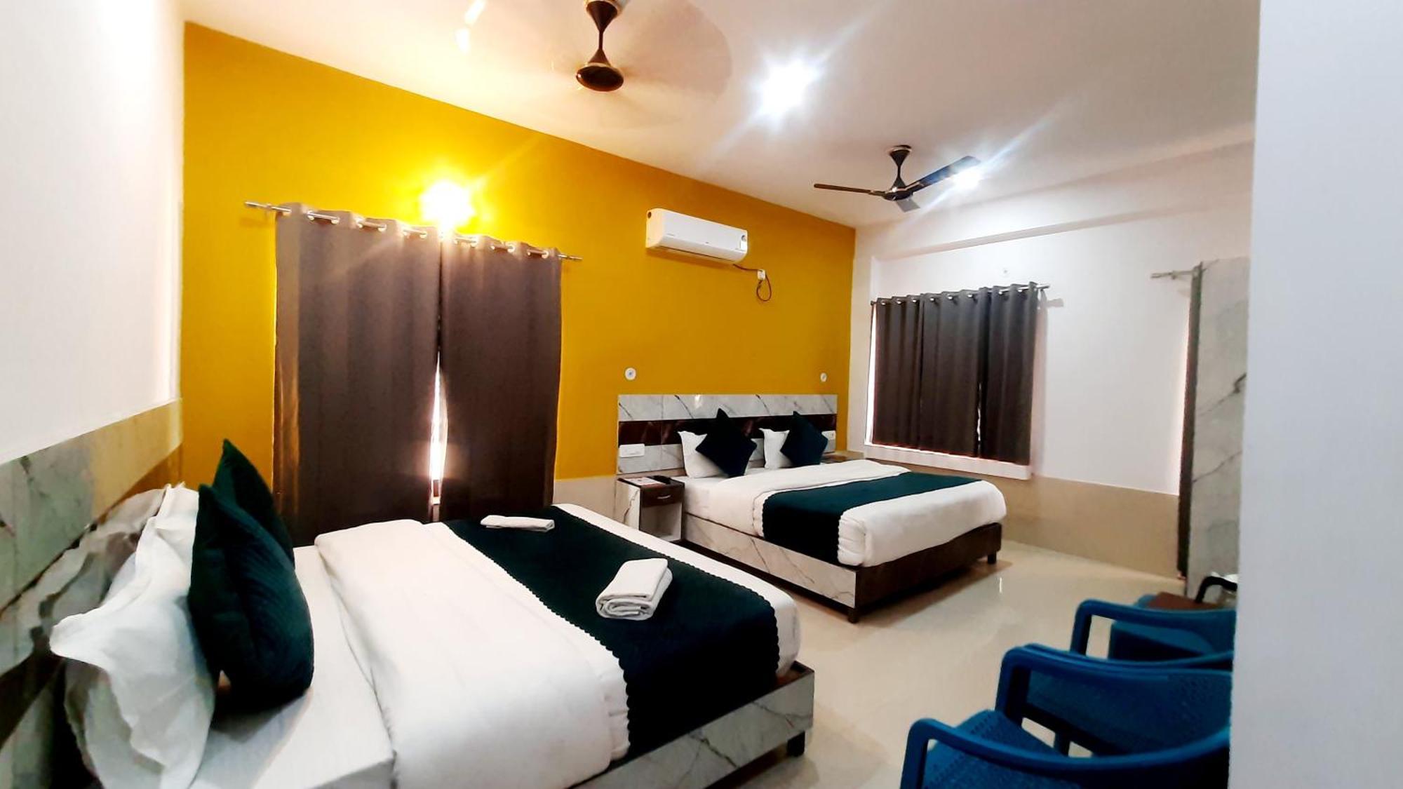 Manzil Hostel Rishīkesh Esterno foto